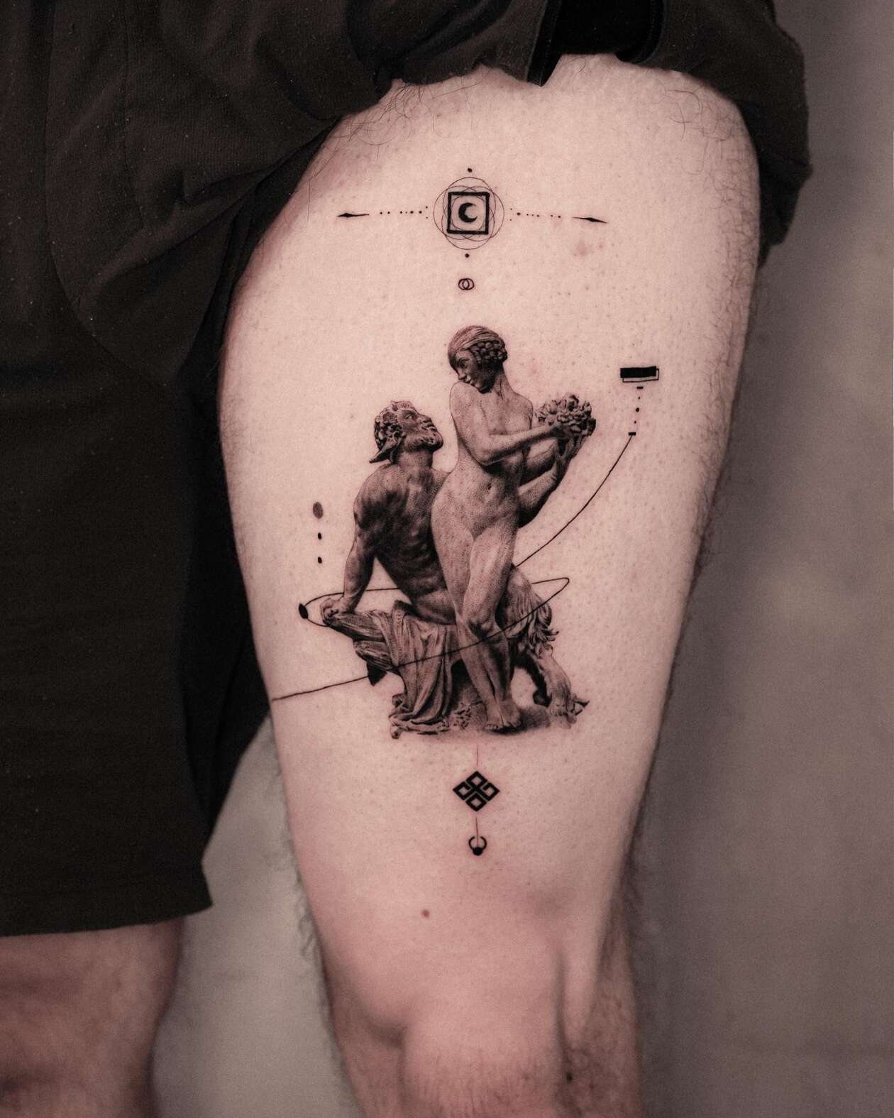 Hyper Realistic Monochromatic Tattoos By Jz (2)
