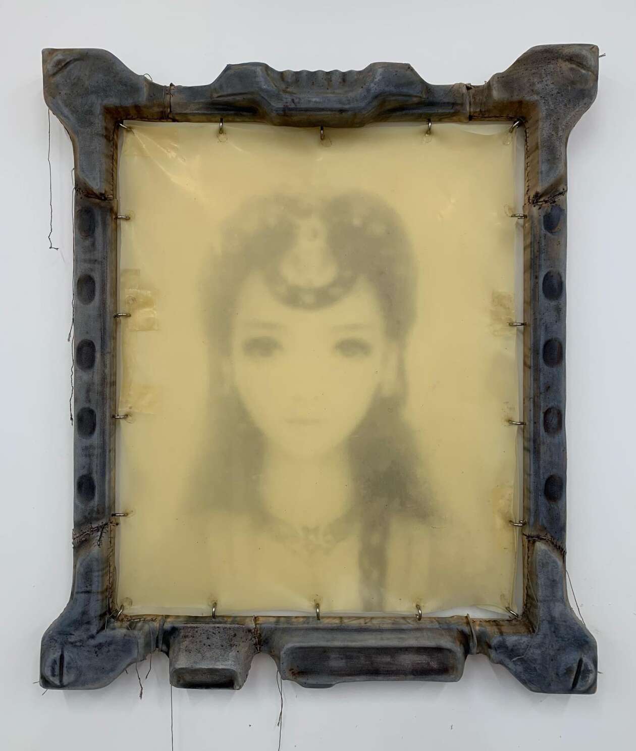 Brandon Morris' Sculptures That Combine Cyberpunk, History, And Fashion (10)