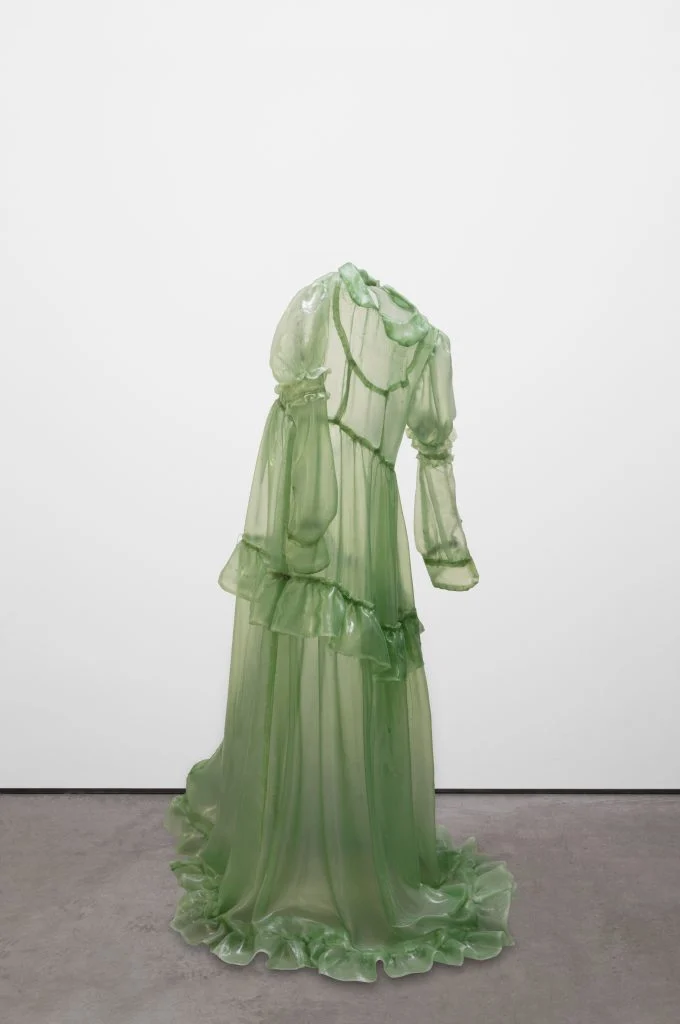 Brandon Morris' Sculptures That Combine Cyberpunk, History, And Fashion (2)