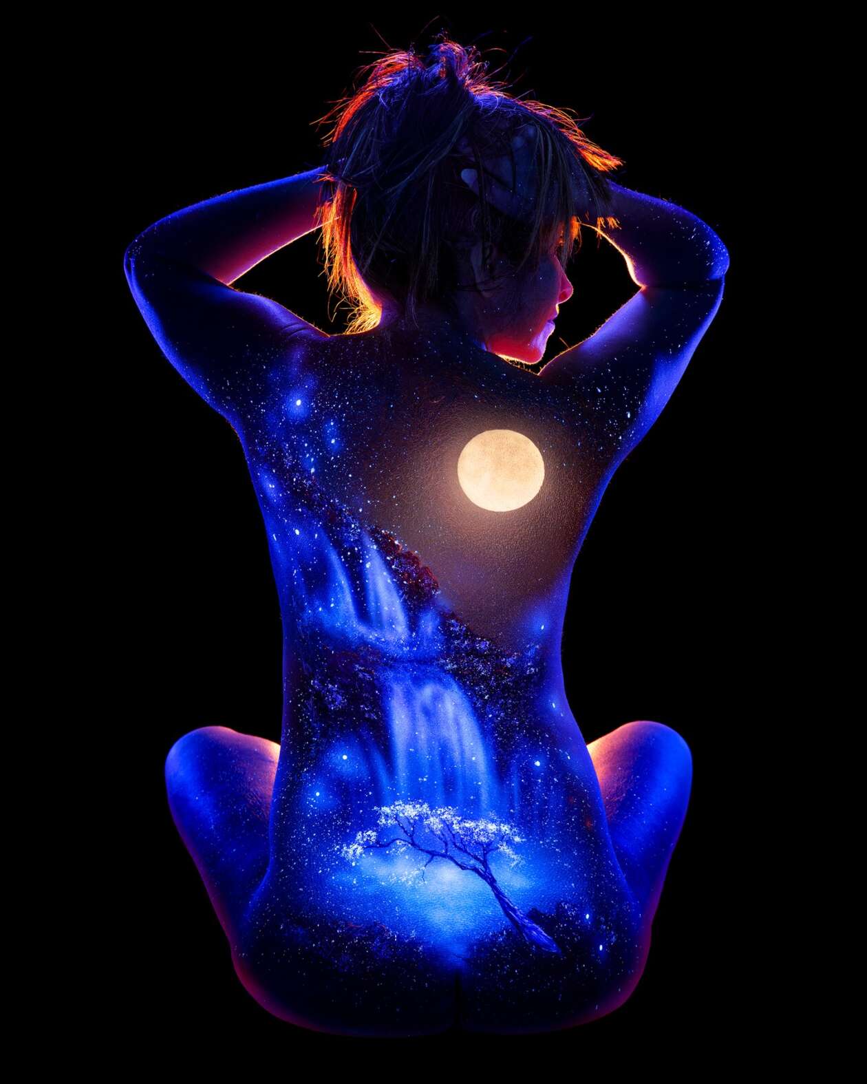John Poppleton’s Glowing Body Art (19)
