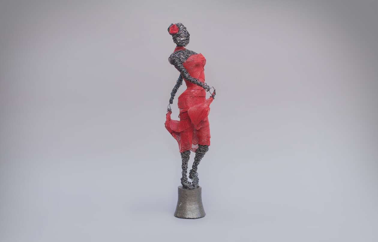 Karen Akhikyan’s Wire Sculptures (2)