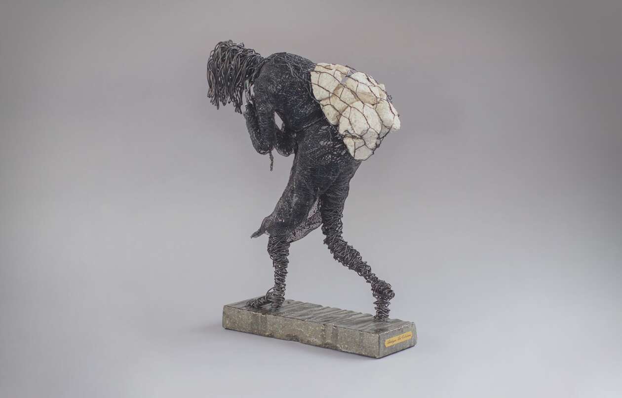 Karen Akhikyan’s Wire Sculptures (22)
