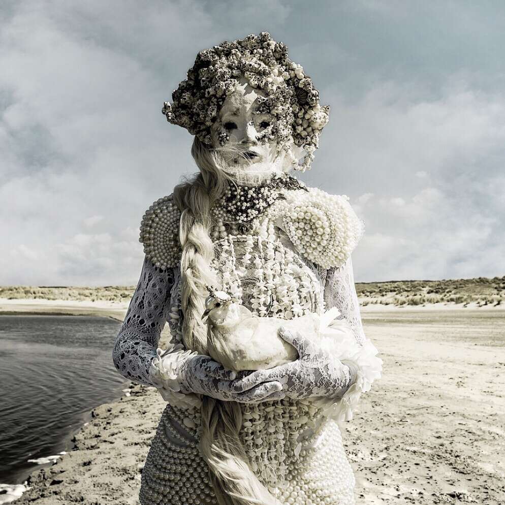 Mothmeister’s Dark Fairytale Photography (2)