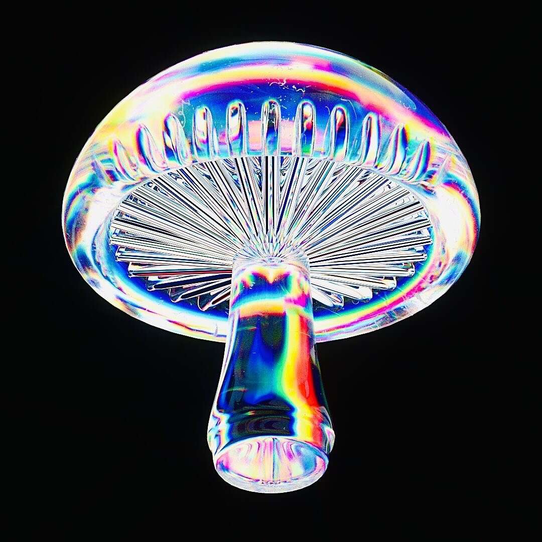 Christoph Gromer’s Iridescent And Translucent Forms (2)