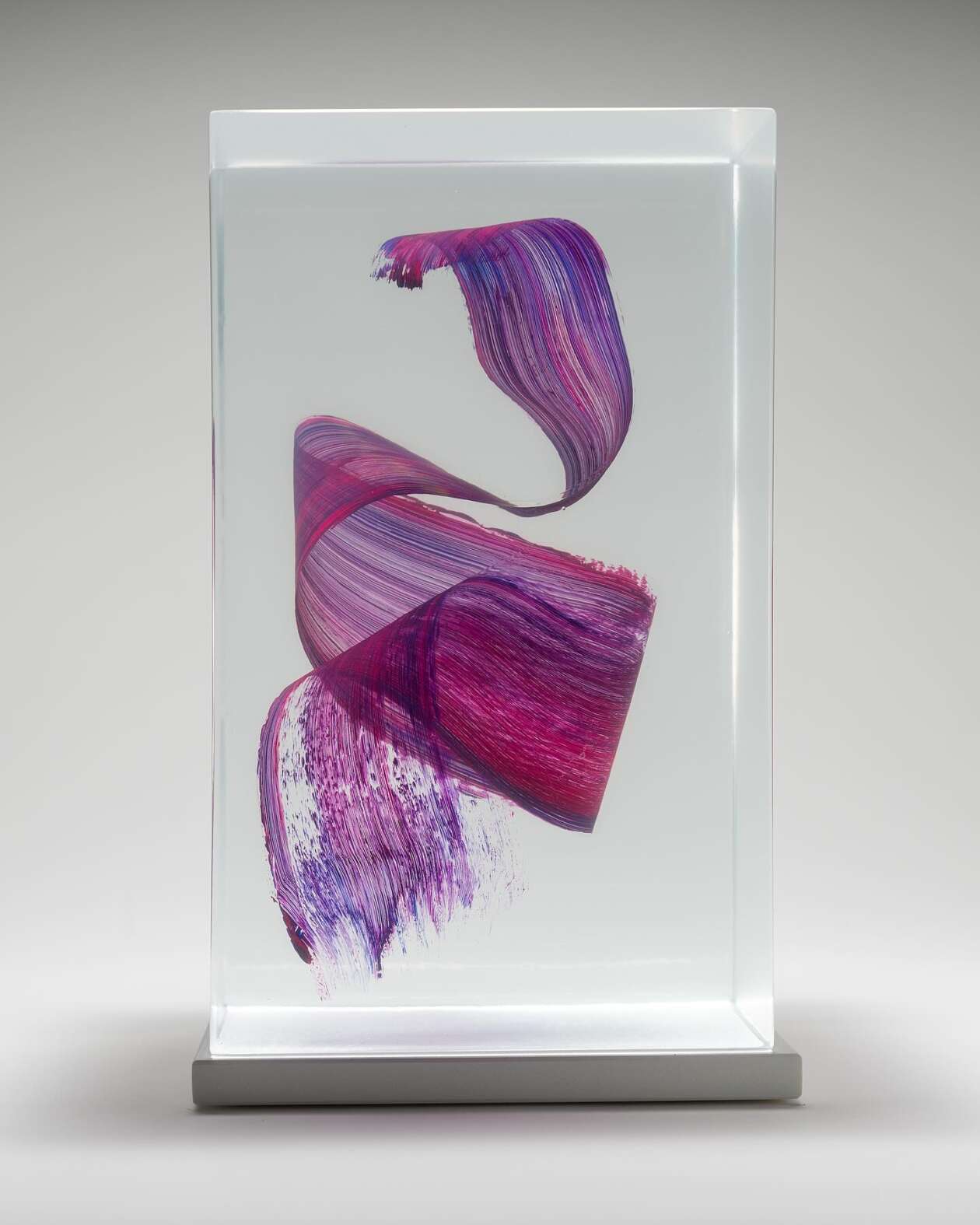 Fabian Oefner's Volumen Sculpture Series (1)