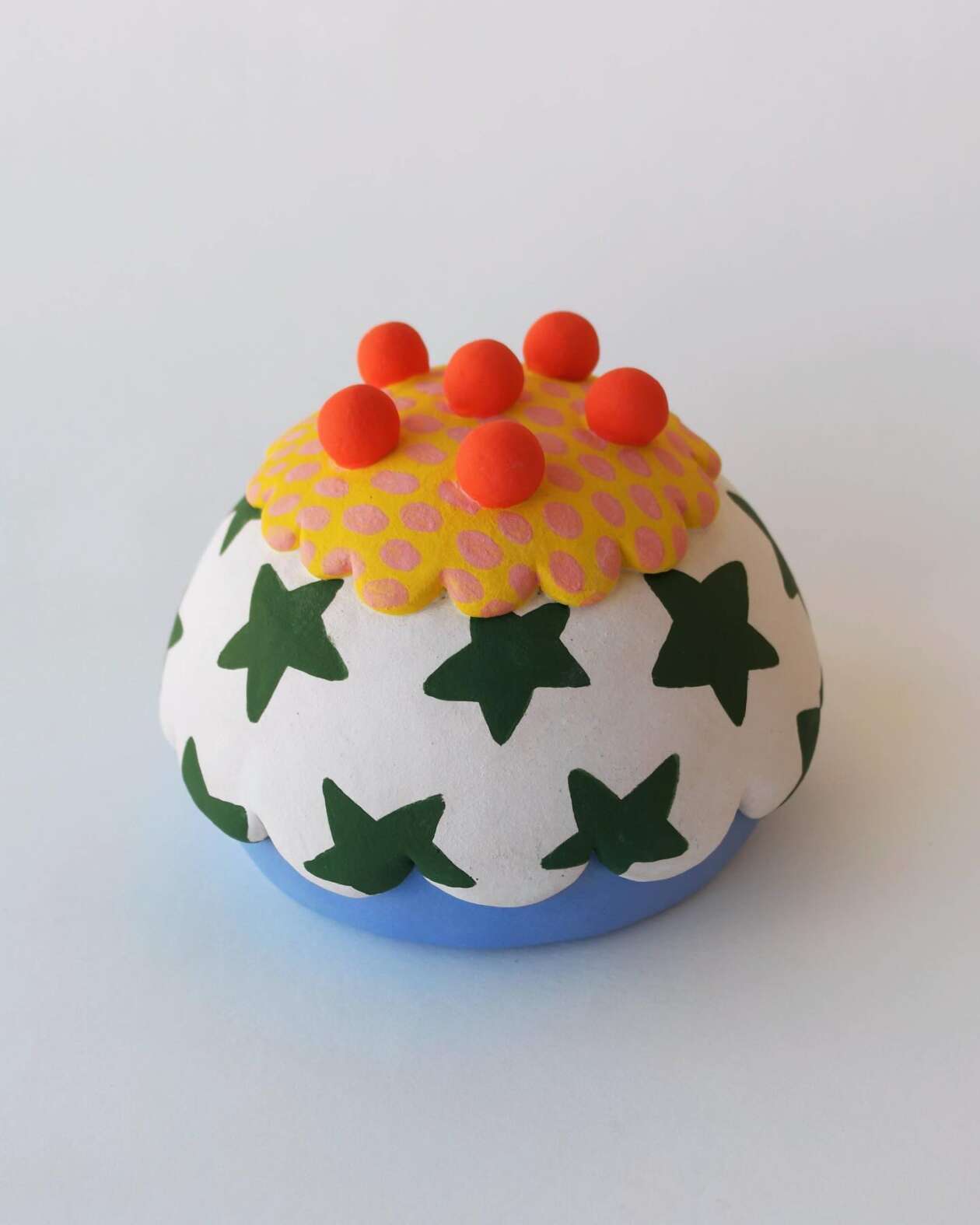 Naomi Peterson’s Ceramic 'cup Cakes' (8)