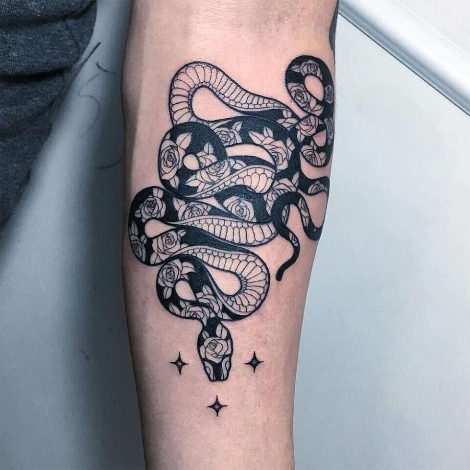 Serpentine Tattoos By Mirko Sata (14)