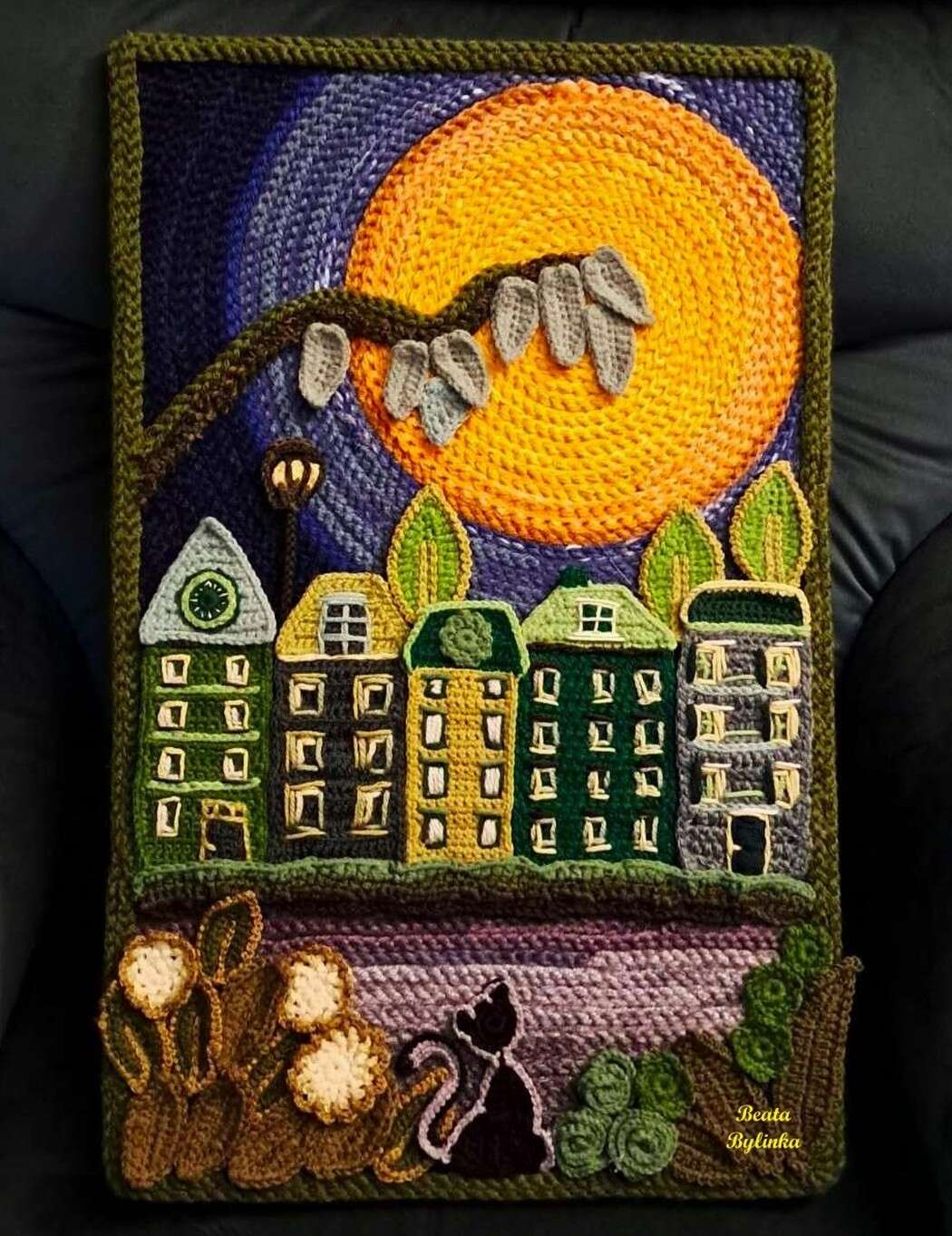 Beata Bylinka’s Crochet 'paintings' (7)