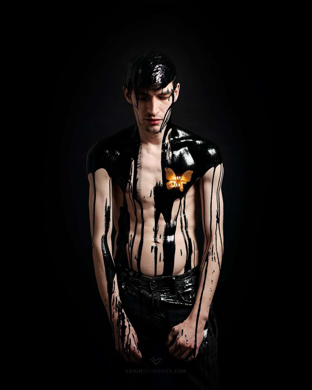 Leigh Schneider's Dark, Surreal, And Symbolic Photography (14)