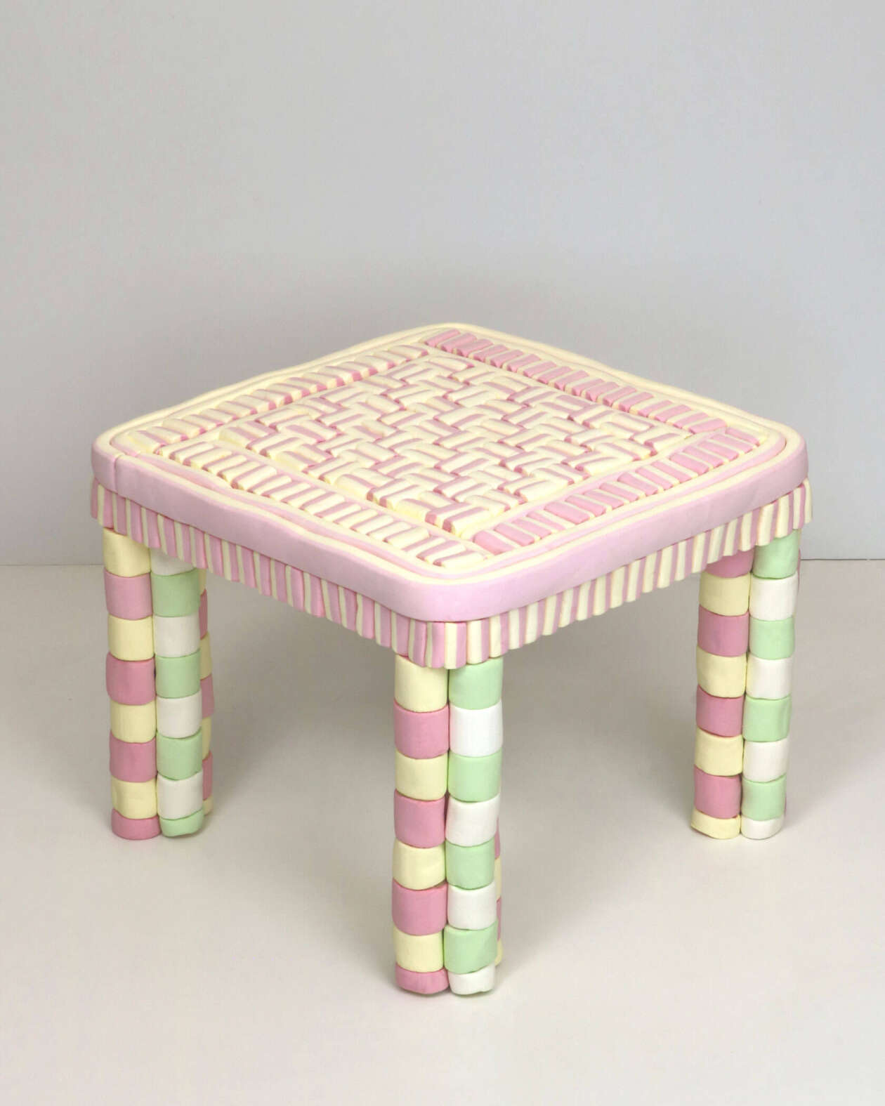 Simone Post’s 'sweet Memories' Installation (11)