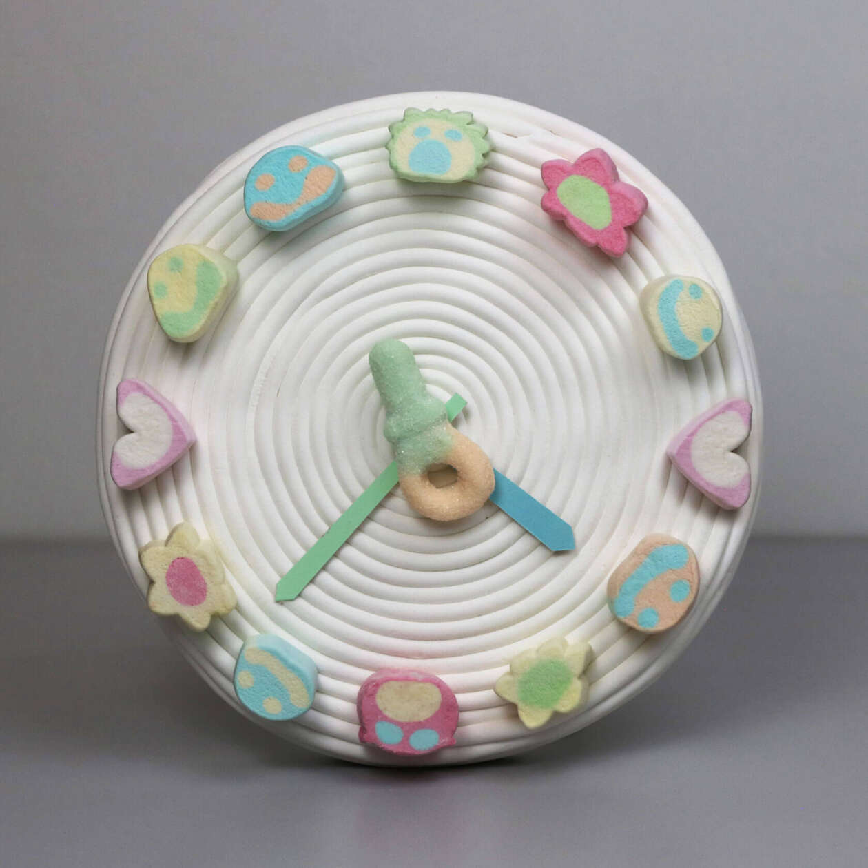 Simone Post’s 'sweet Memories' Installation (14)