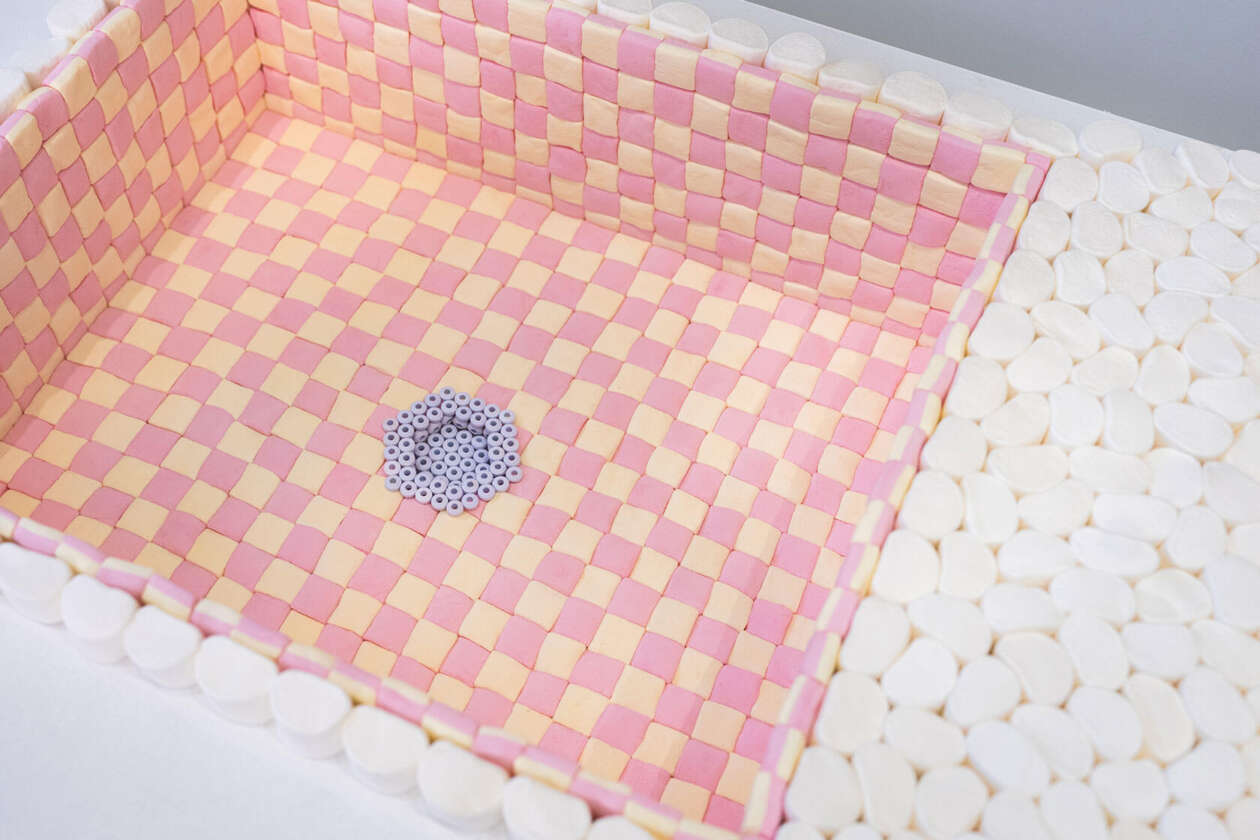 Simone Post’s 'sweet Memories' Installation (8)