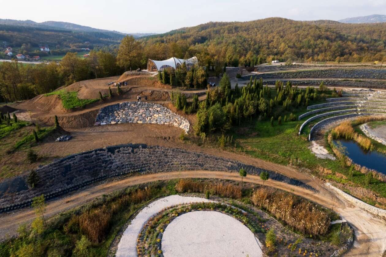 Starry Night Retreat By Halim Zukic (5)