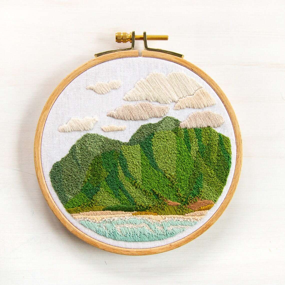 The Whimsical Embroidery Art Of Lauren Holton (6)