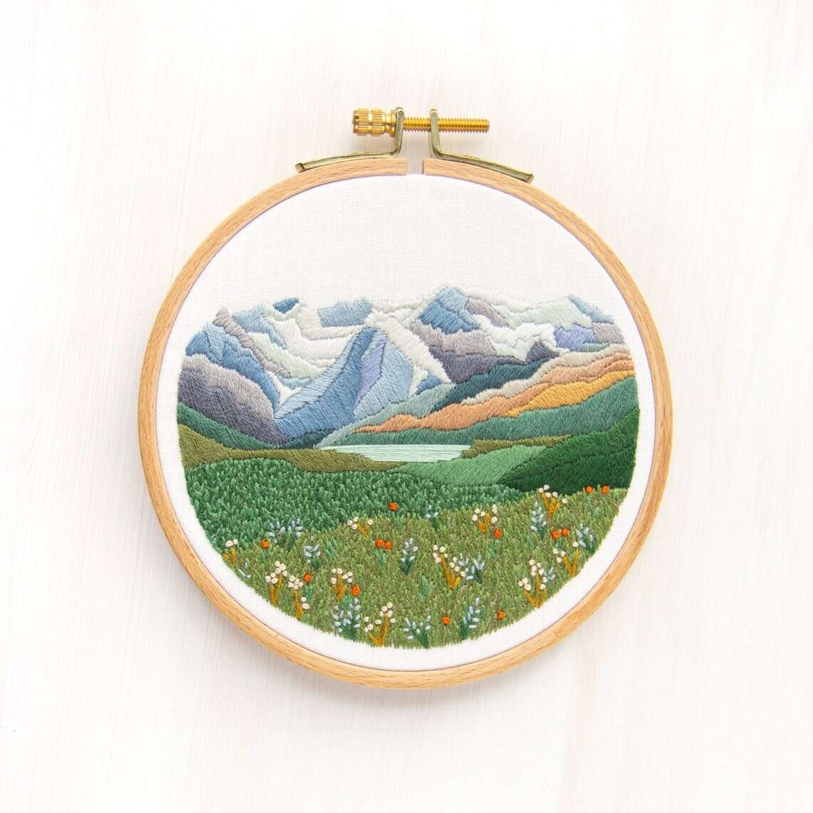 The Whimsical Embroidery Art Of Lauren Holton (7)