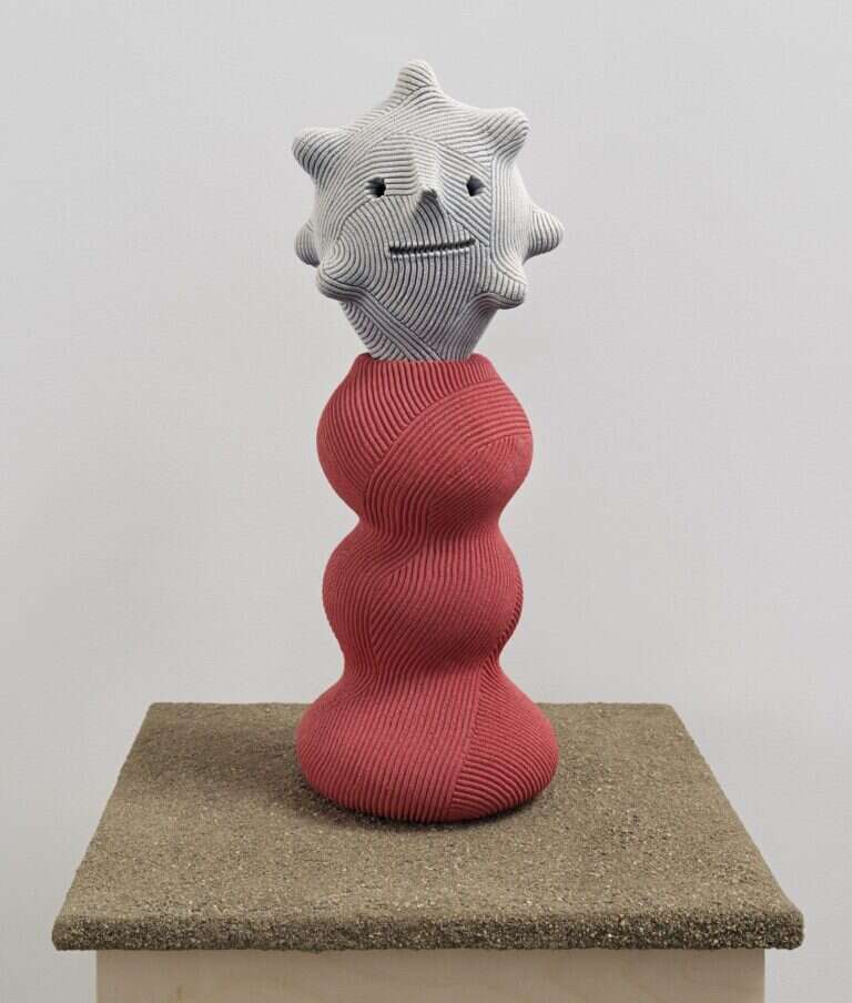 En Iwamura’s Playful Ceramic Sculptures (10)