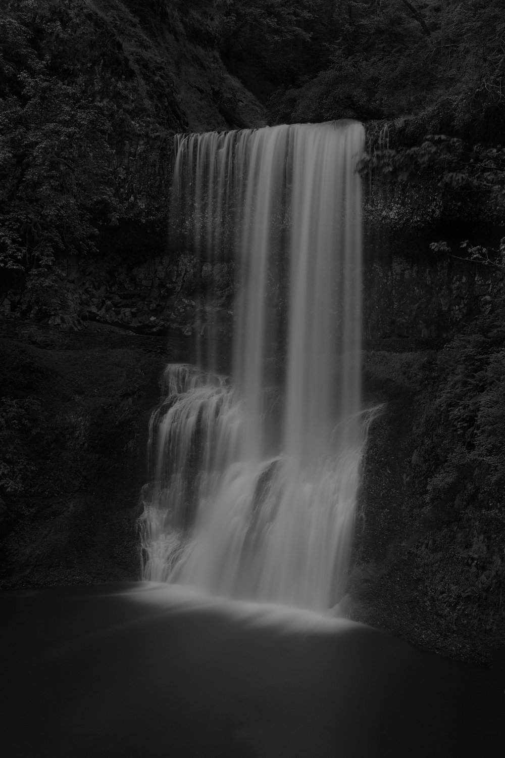 Jonathan Knight's Photos Of Waterfalls After Sunset (1)