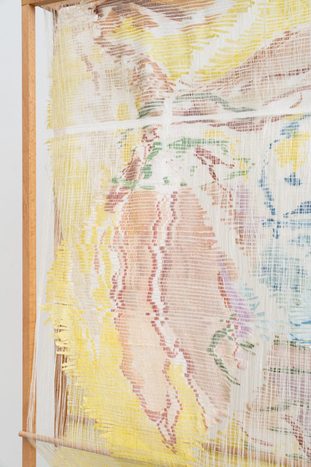 Élise Peroi's Innovative Textile Art (2)