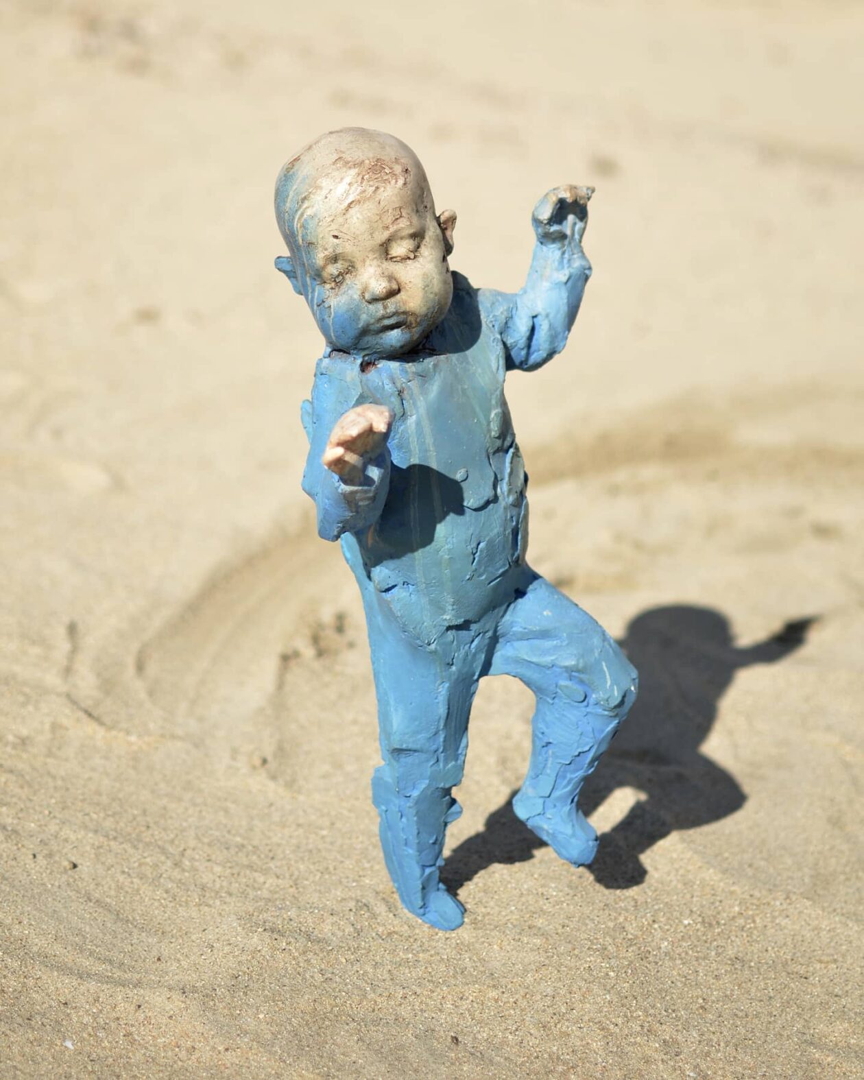 Expressive Ceramic Sculptures By Eudald De Juana Gorriz (2)