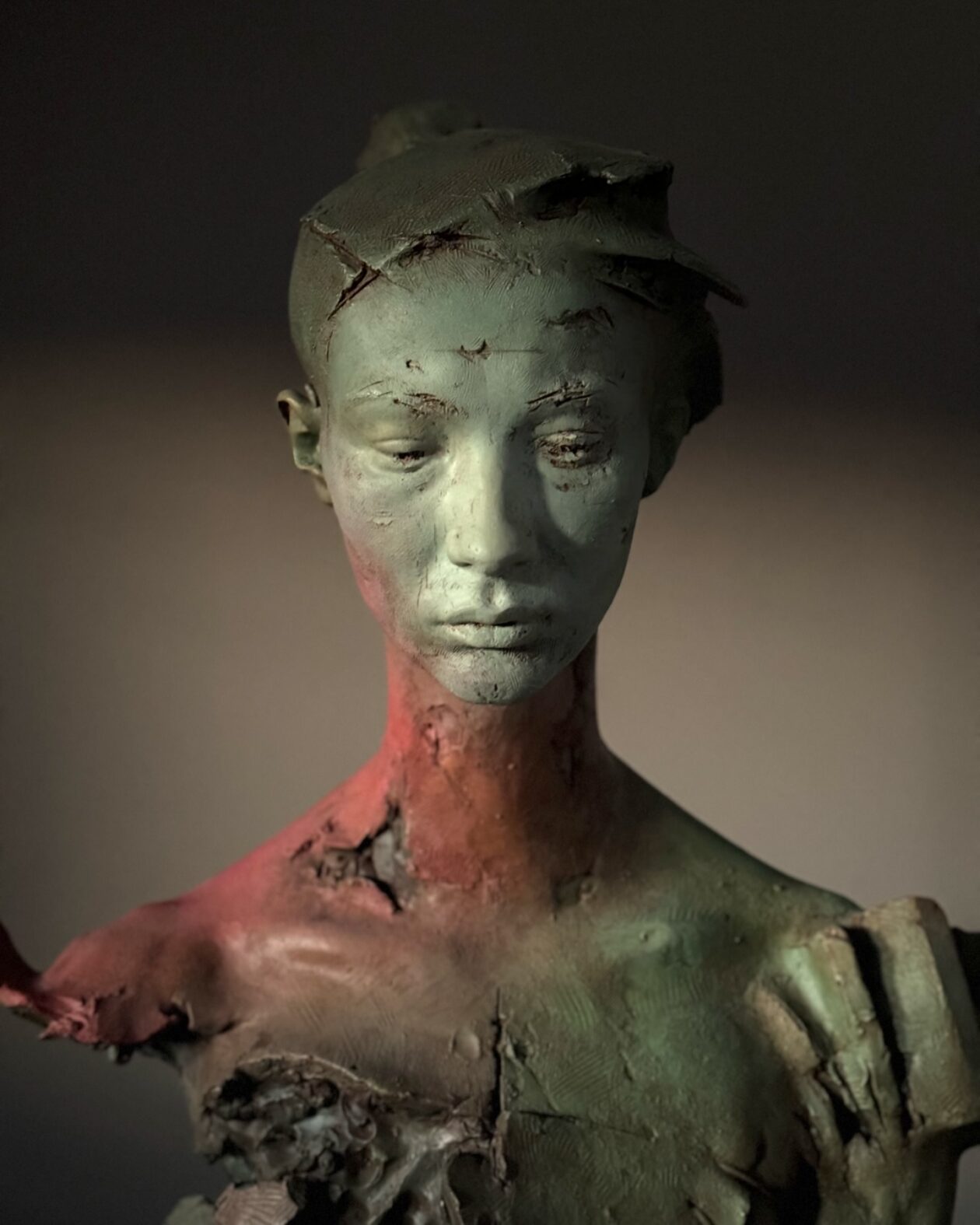 Expressive Ceramic Sculptures By Eudald De Juana Gorriz (5)