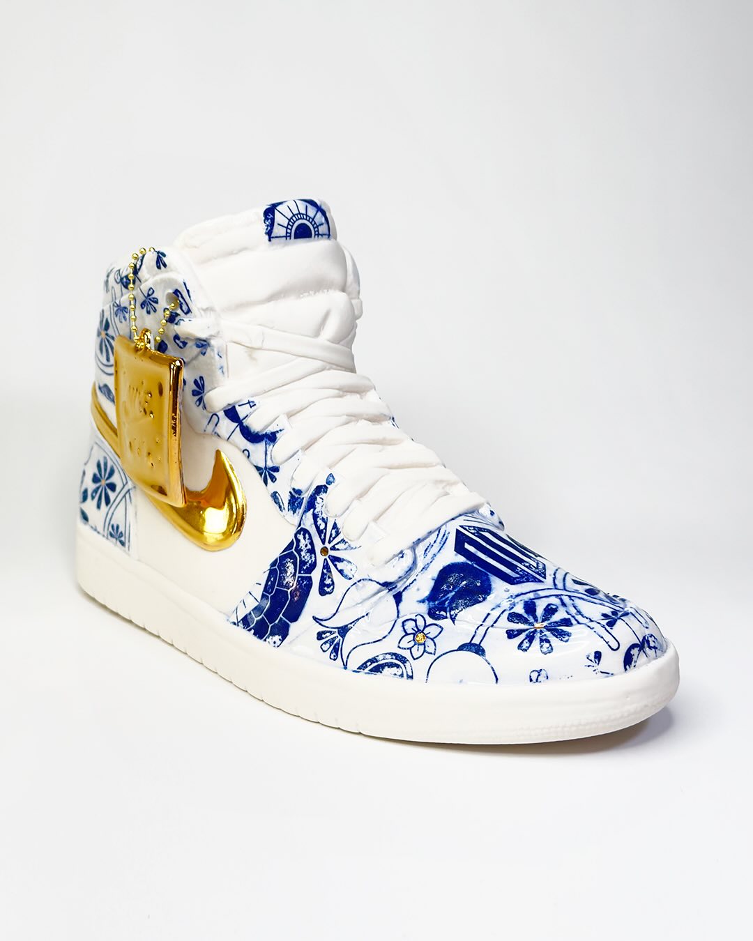 Porcelain Sneakers And Other Objects By Brock Deboer (11)