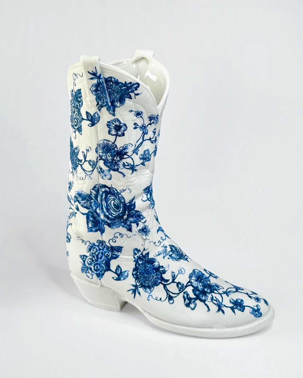 Porcelain Sneakers And Other Objects By Brock Deboer (13)