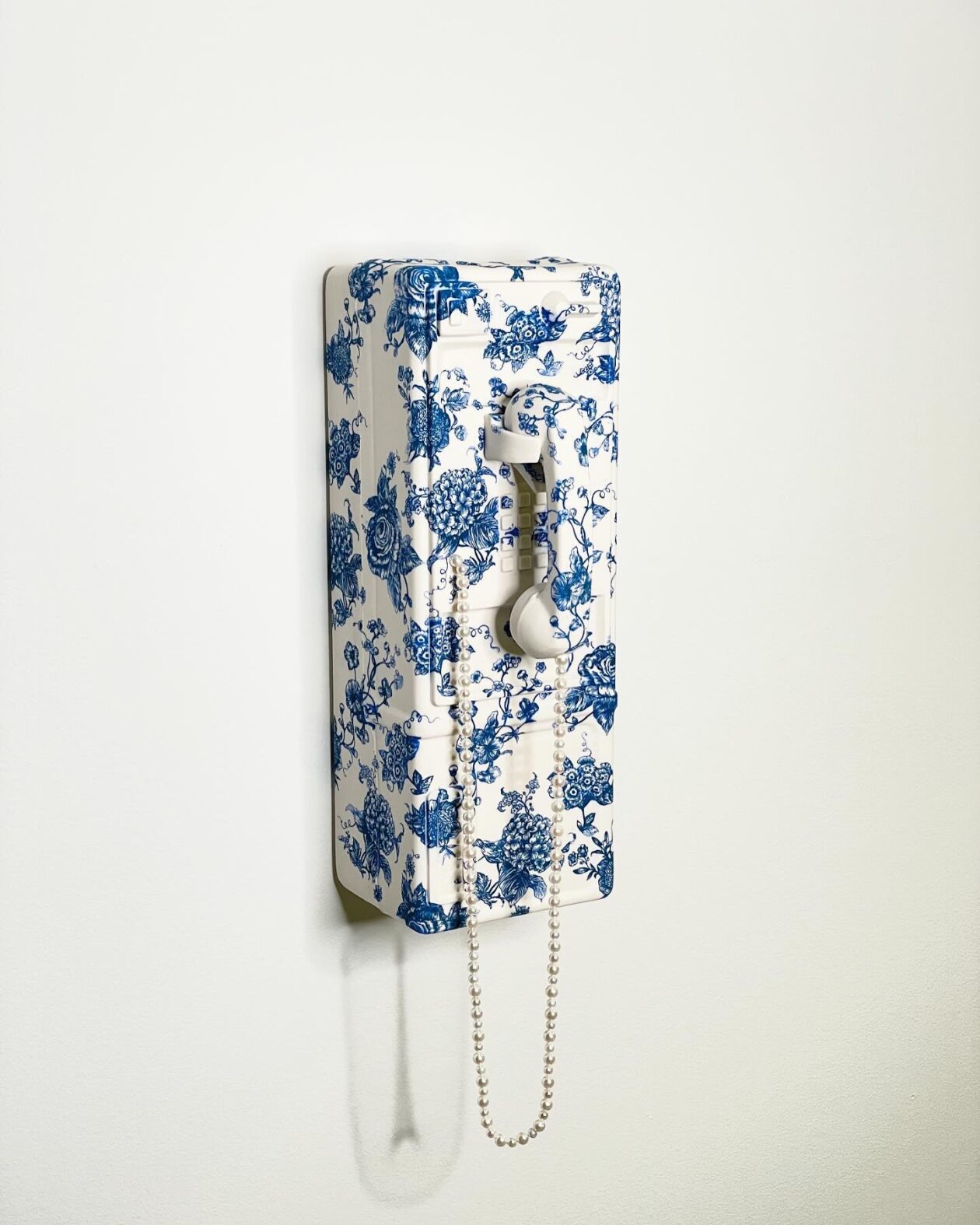 Porcelain Sneakers And Other Objects By Brock Deboer (6)