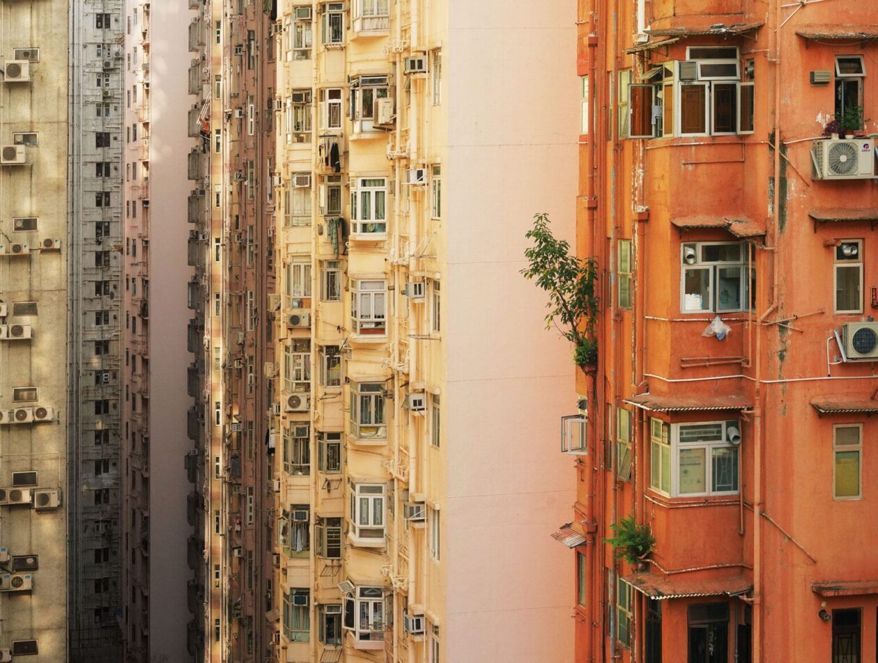 Romain Jacquet Lagrèze's Urban Photography Of Hong Kong's Heights (10)