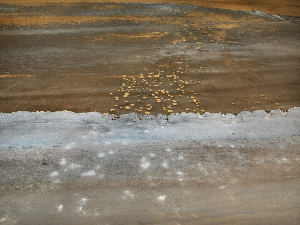 Edward Burtynsky's Documentary Photography (9)