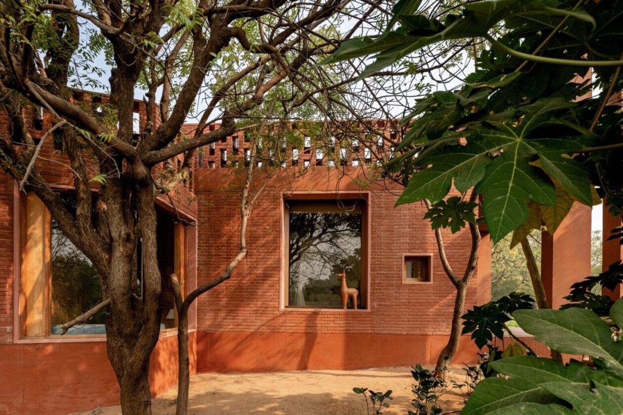 Studio Sangath's Terracotta Home (6)