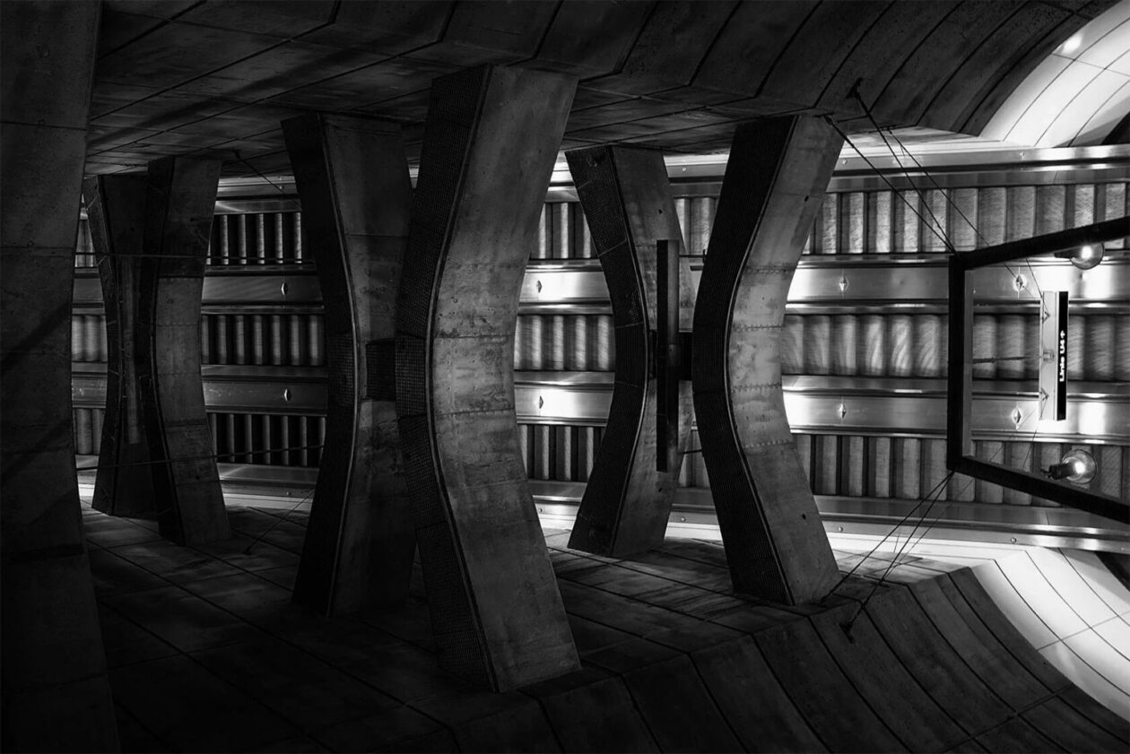 Thomas De Franzoni's Monochrome Architectural Photography (12)