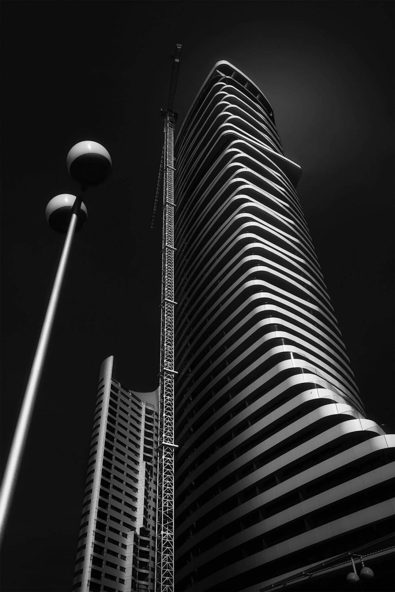 Thomas De Franzoni's Monochrome Architectural Photography (7)