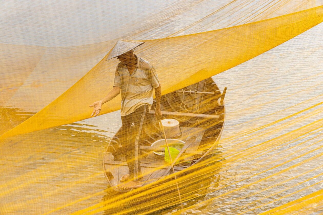 Captivating Photos Of Vietnam By Julian Elliott (3)