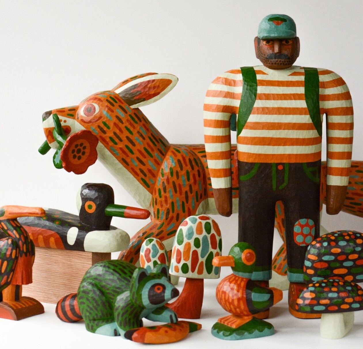 Brett Stenson's Wood Carved Sculptures (7)