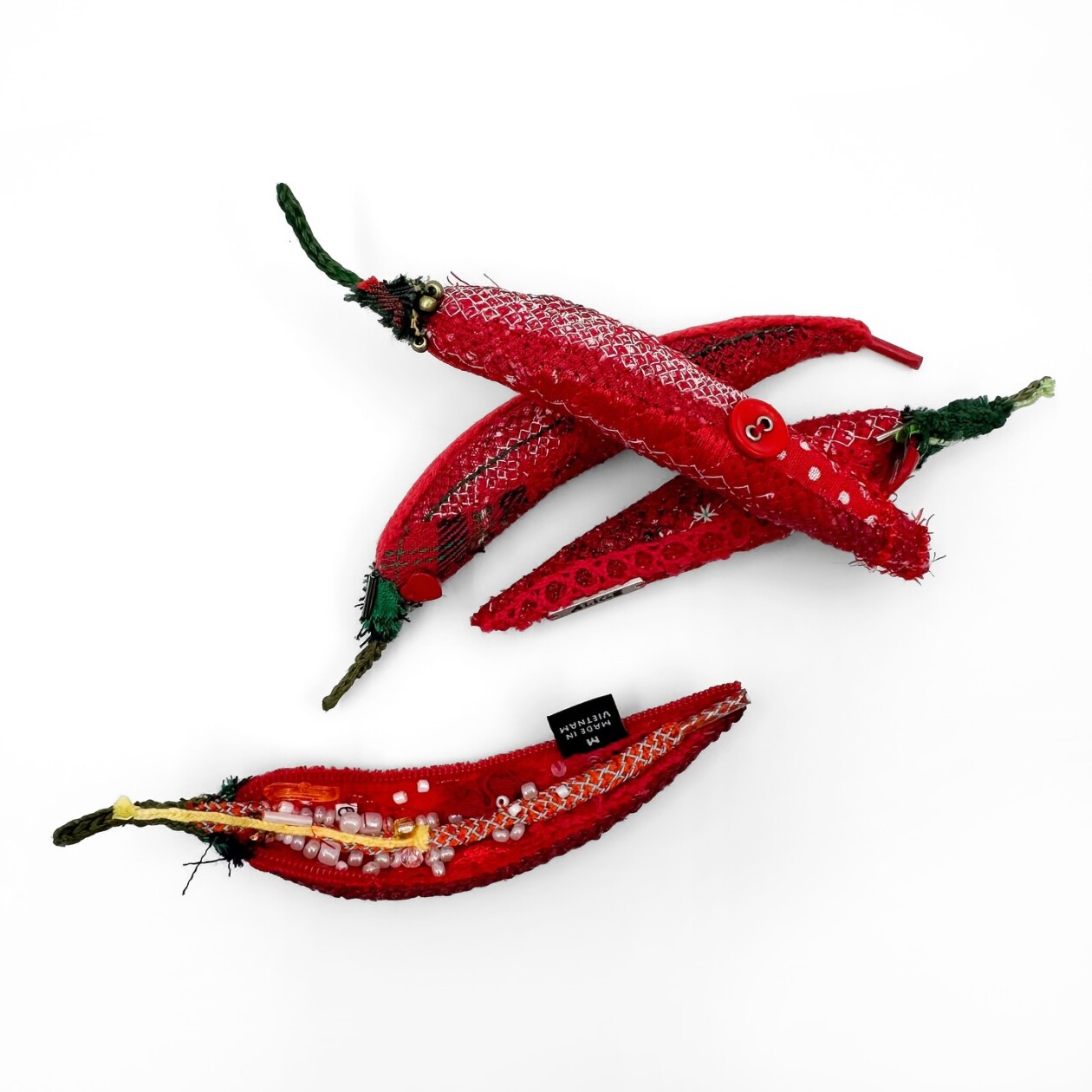 Alicja Kozłowska's 3d Embroidered Felt Sculptures (6)