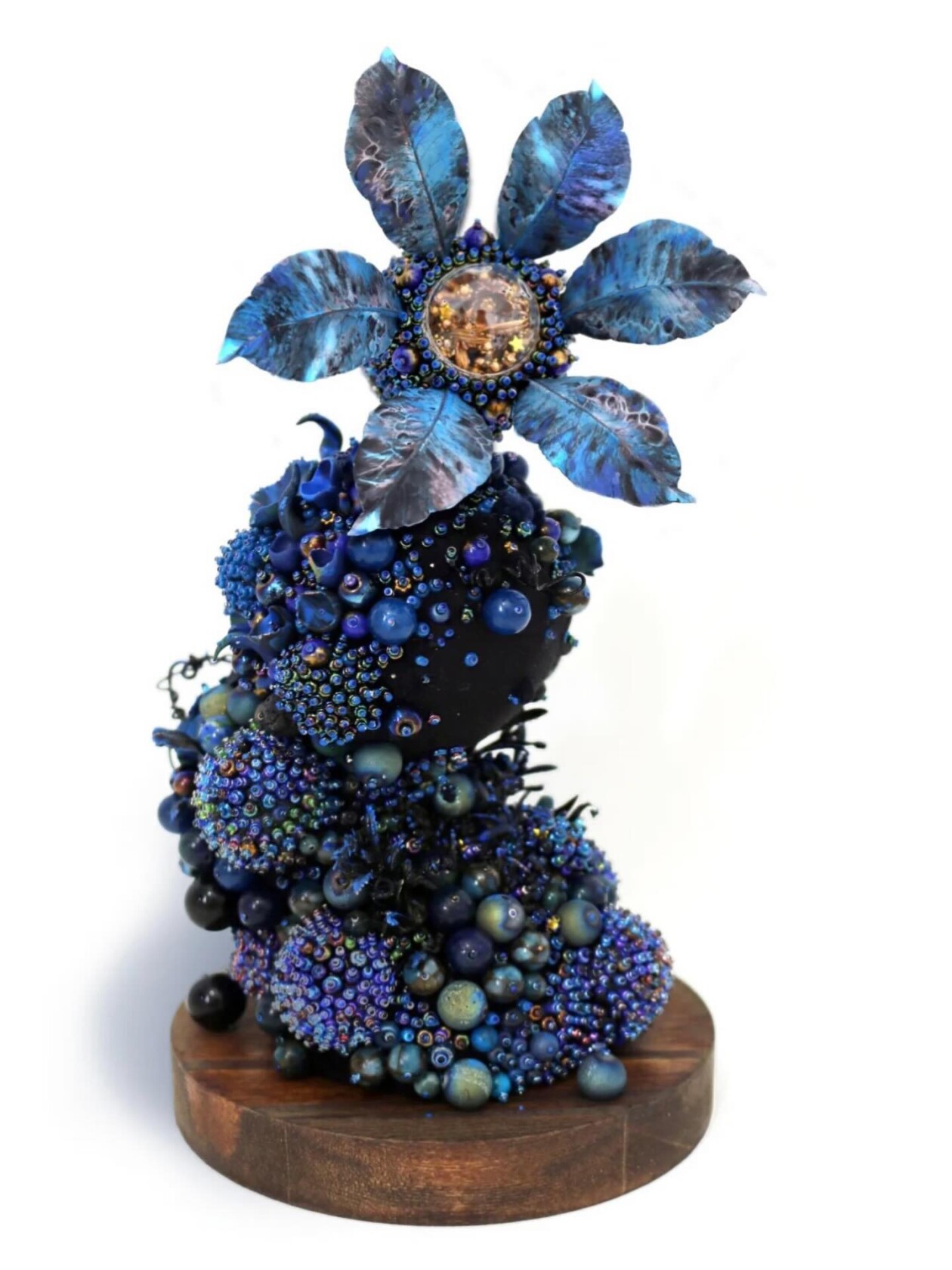 Amy Gross' Beaded Flora Sculptures (2)