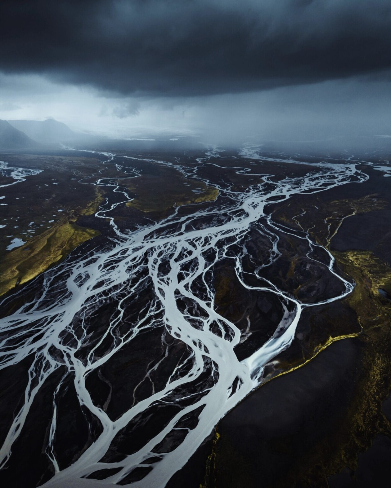 Dani Guindo's Iceland Glaciers Landscape Photography (4)
