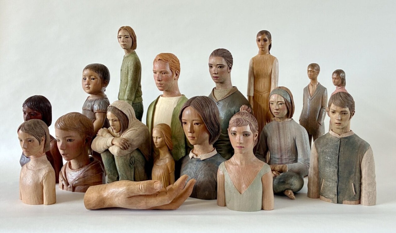 Shinsuke Inoue's Carved Wood Figurative Sculptures (5)