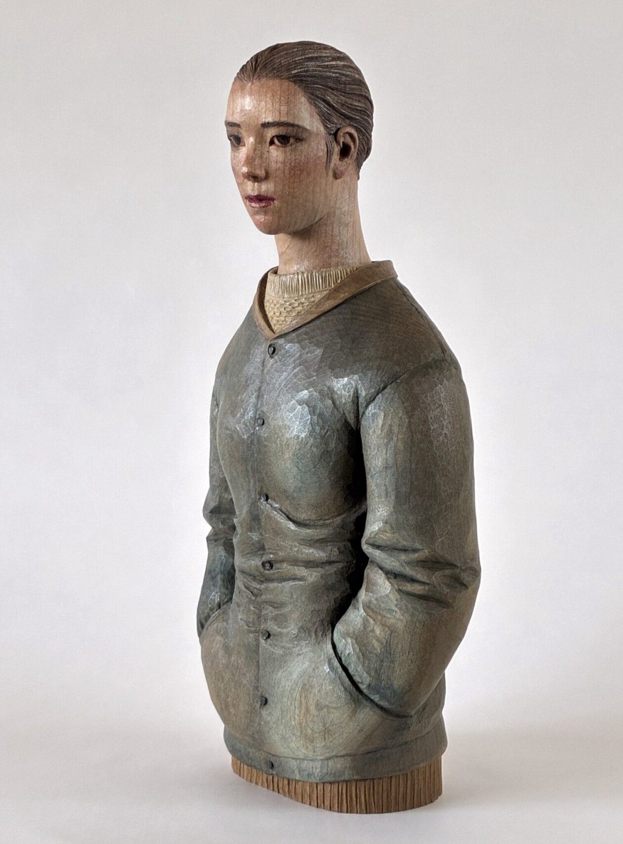 Shinsuke Inoue's Carved Wood Figurative Sculptures (7)