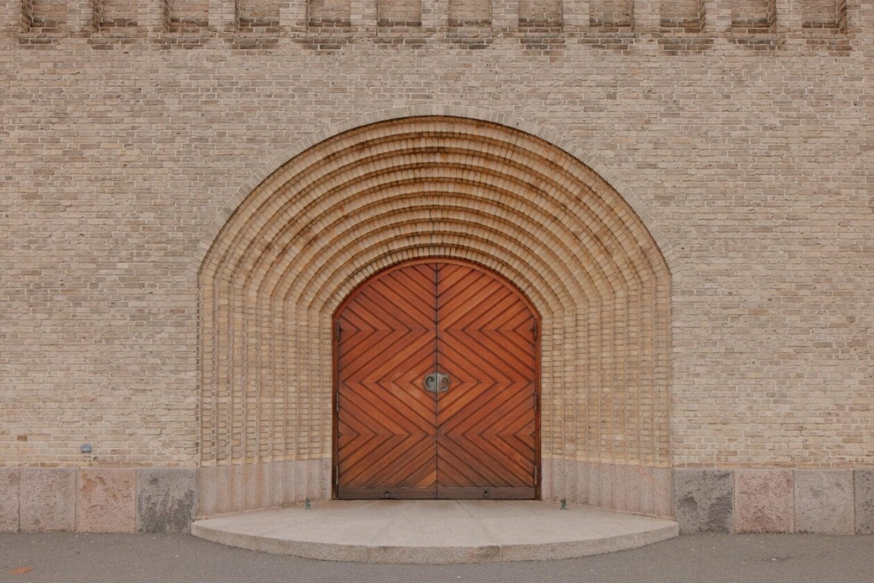 David Altrath's Architecture Photography Of Grundtvig's Church (6)