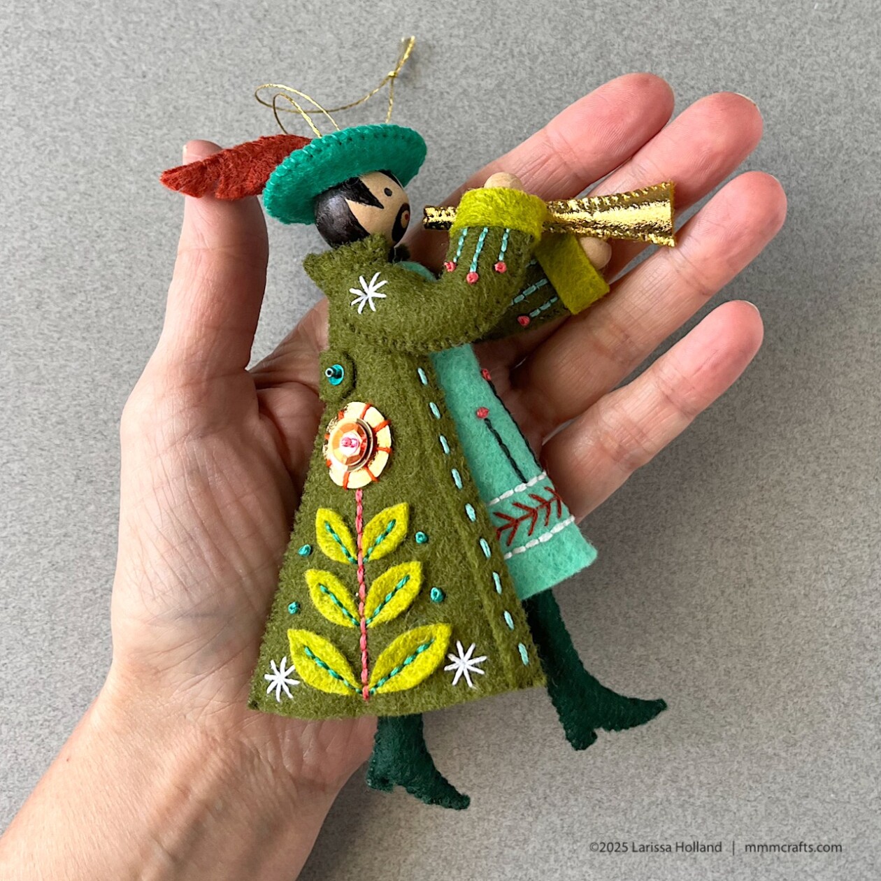 Larissa Holland's Folk Felt Ornaments (1)