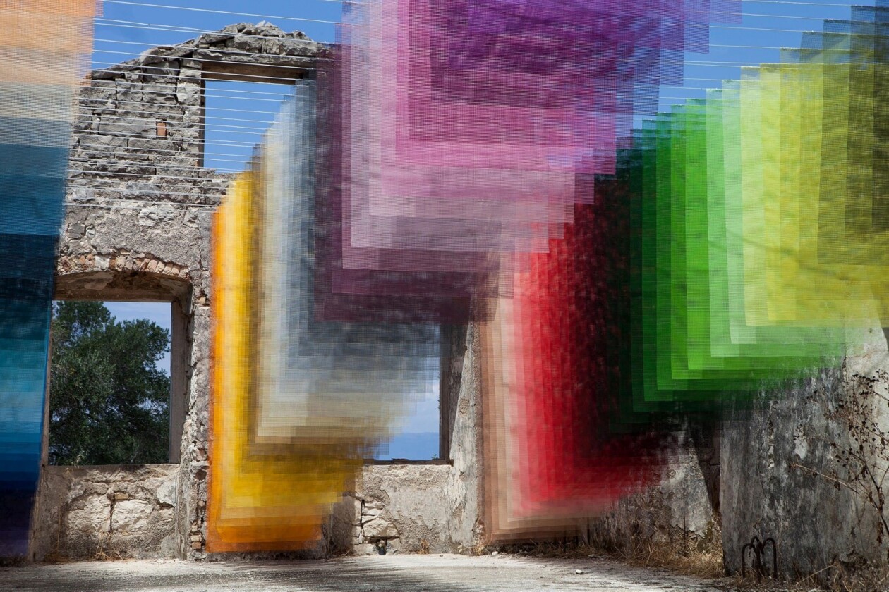 Quintessenz' Layered Chromatic Installations Paxos Contemporary Art Project (1)