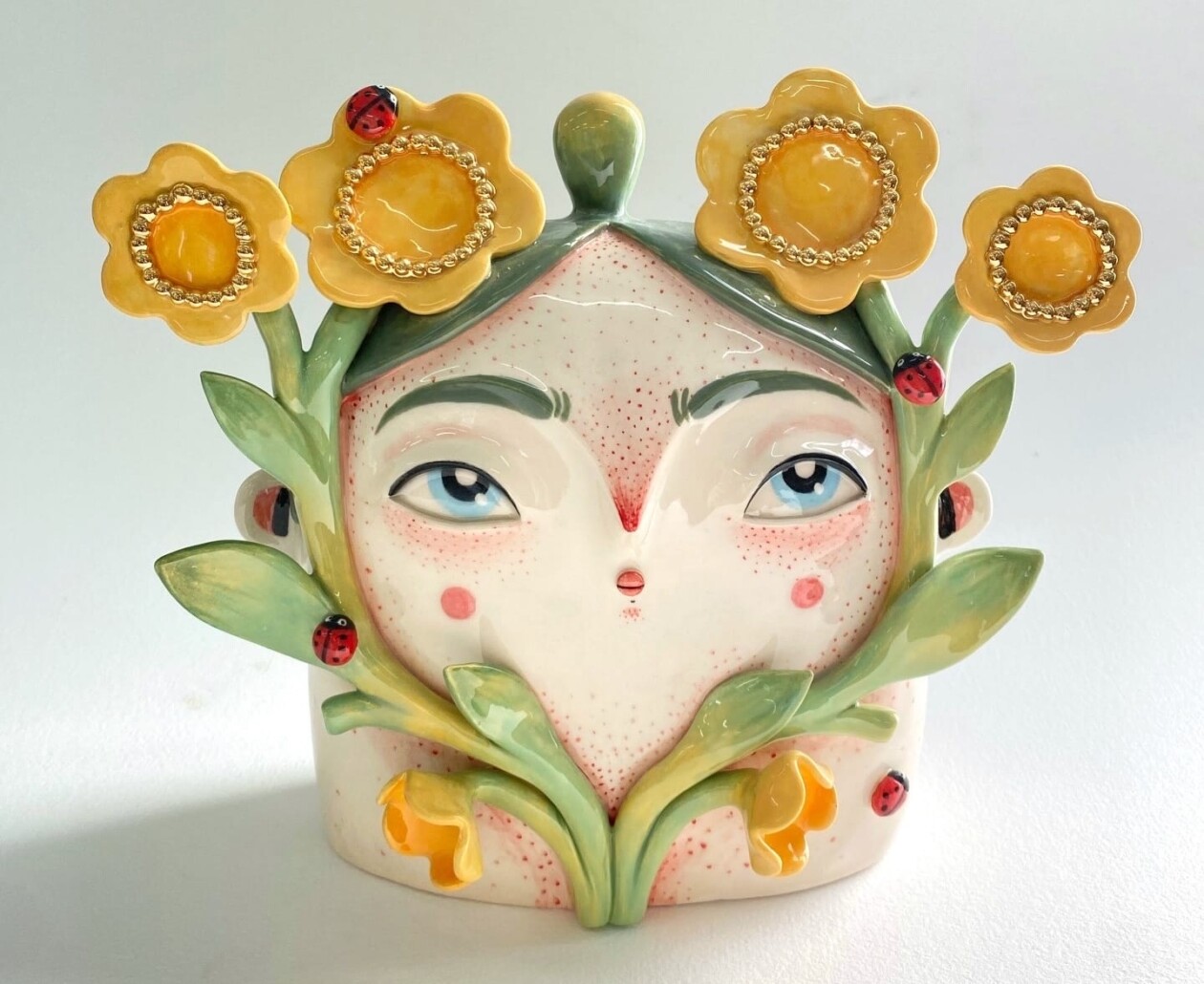 Surreal Ceramic Sculptures By Abi Castillo (9)