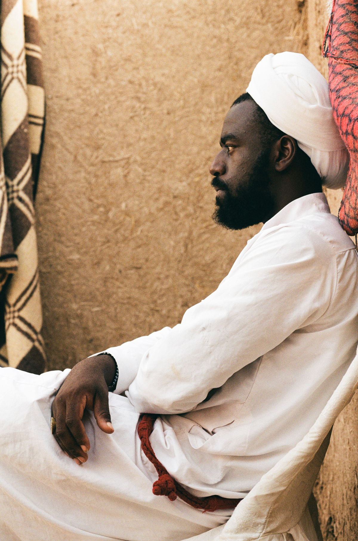 Taha Al Izzi's Documentary Photography On Khemliya (1)