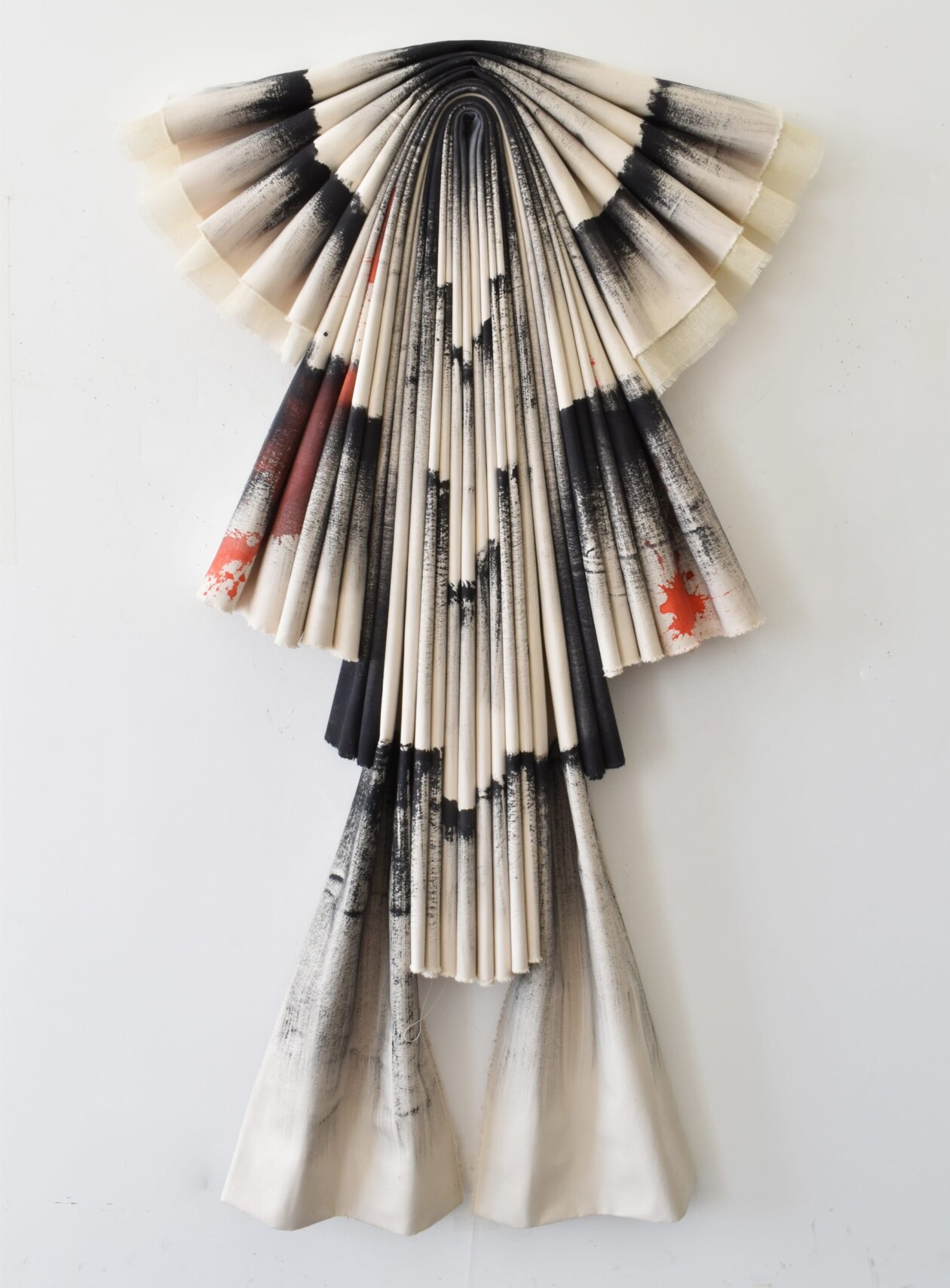 Folded Canvas Sculpture By Susan Maddux (6)
