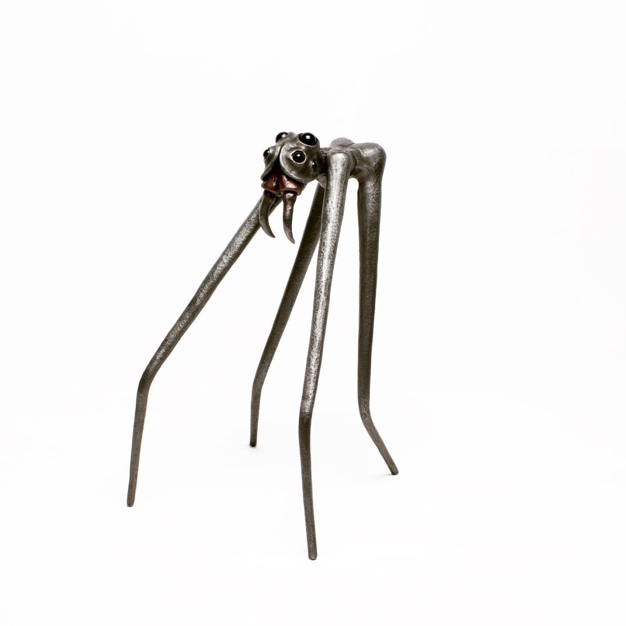 Leah Aripotch Metal Sculptures Of Monsters And Aliens (2)