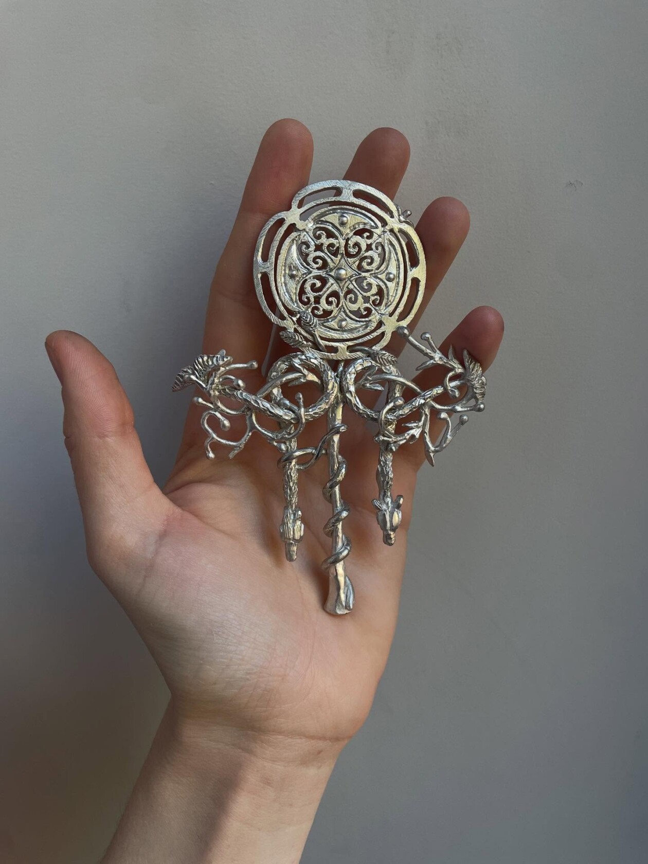 Mia Gosset's Forged Metal Jewellery And Artefacts (11)