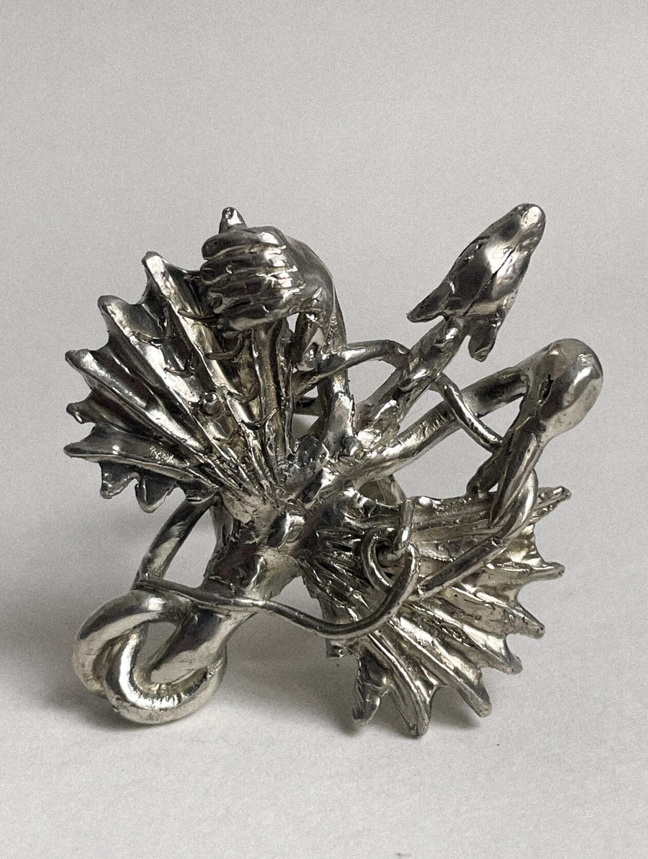 Mia Gosset's Forged Metal Jewellery And Artefacts (12)