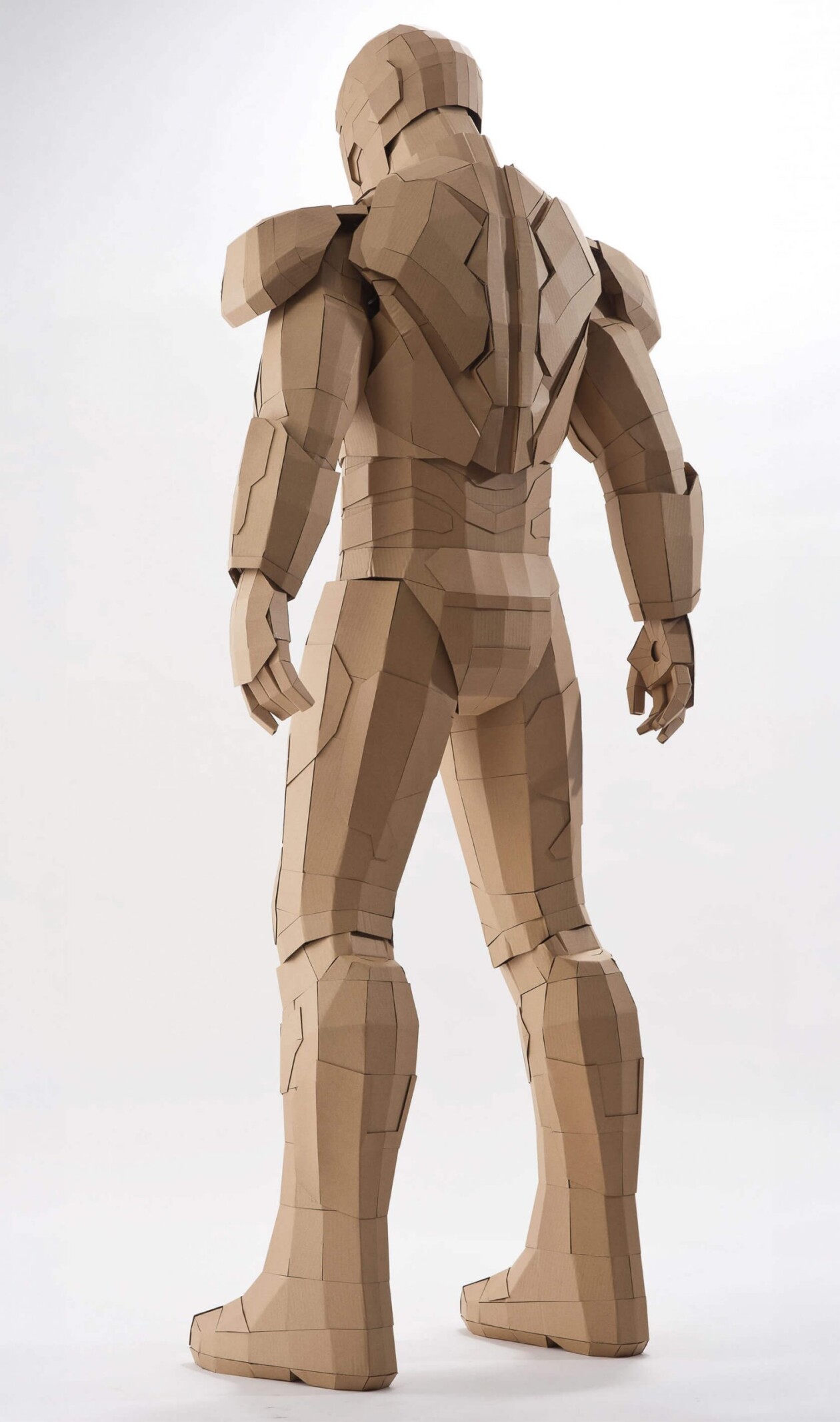 Tomohisa Iwai Intricate Cardboard Sculptures (4)